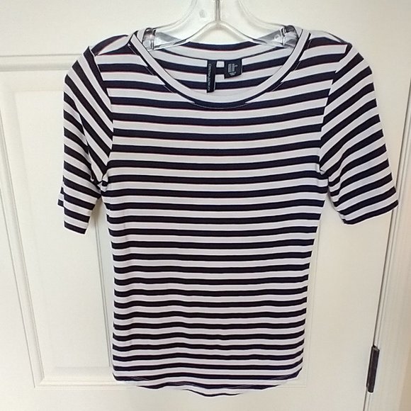 Women's Cynthia Rowley size XS short-sleeve striped shirt - Picture 1 of 6
